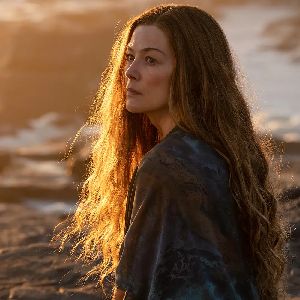 Rosamund Pike: The Wheel Of Time Rosamund Pike: The Wheel Of Time